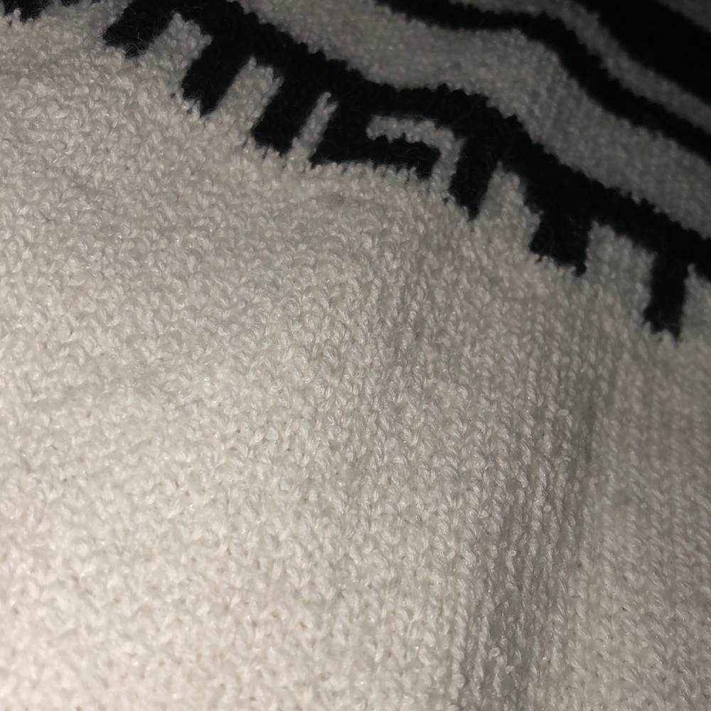Good condition. Size S - Picture 3 of 3